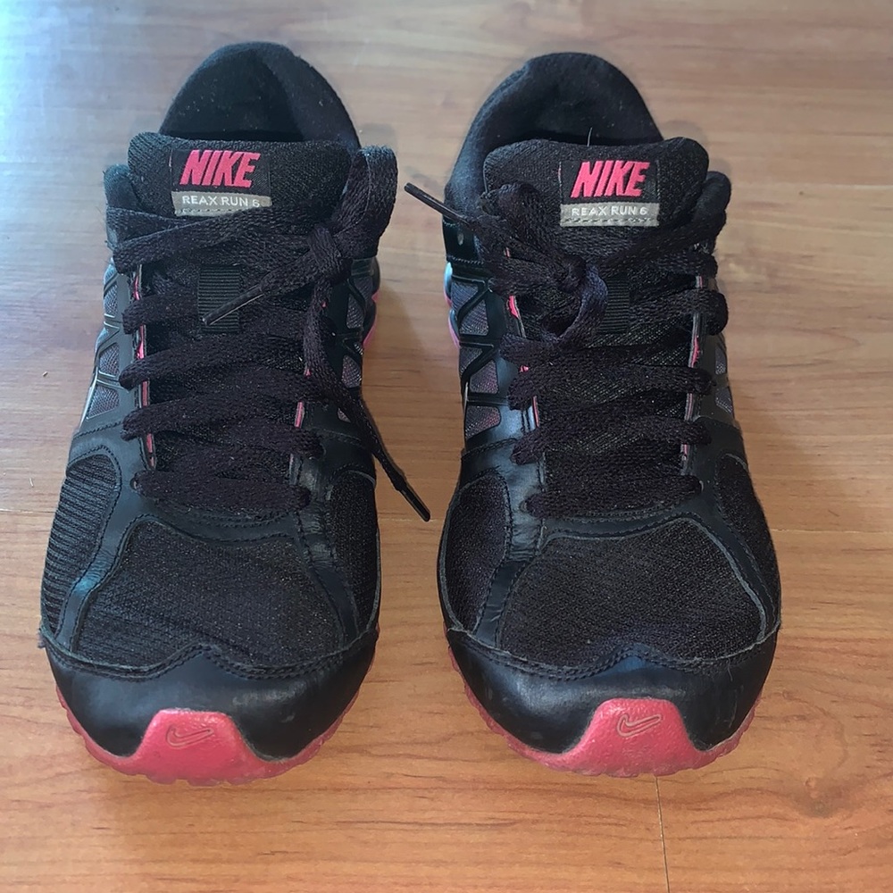 Nike reax Run 6